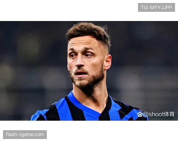 阿瑙托维奇射门方式多样,近期表现稳健 阿瑙托维奇射门方式多样,近期表现稳健